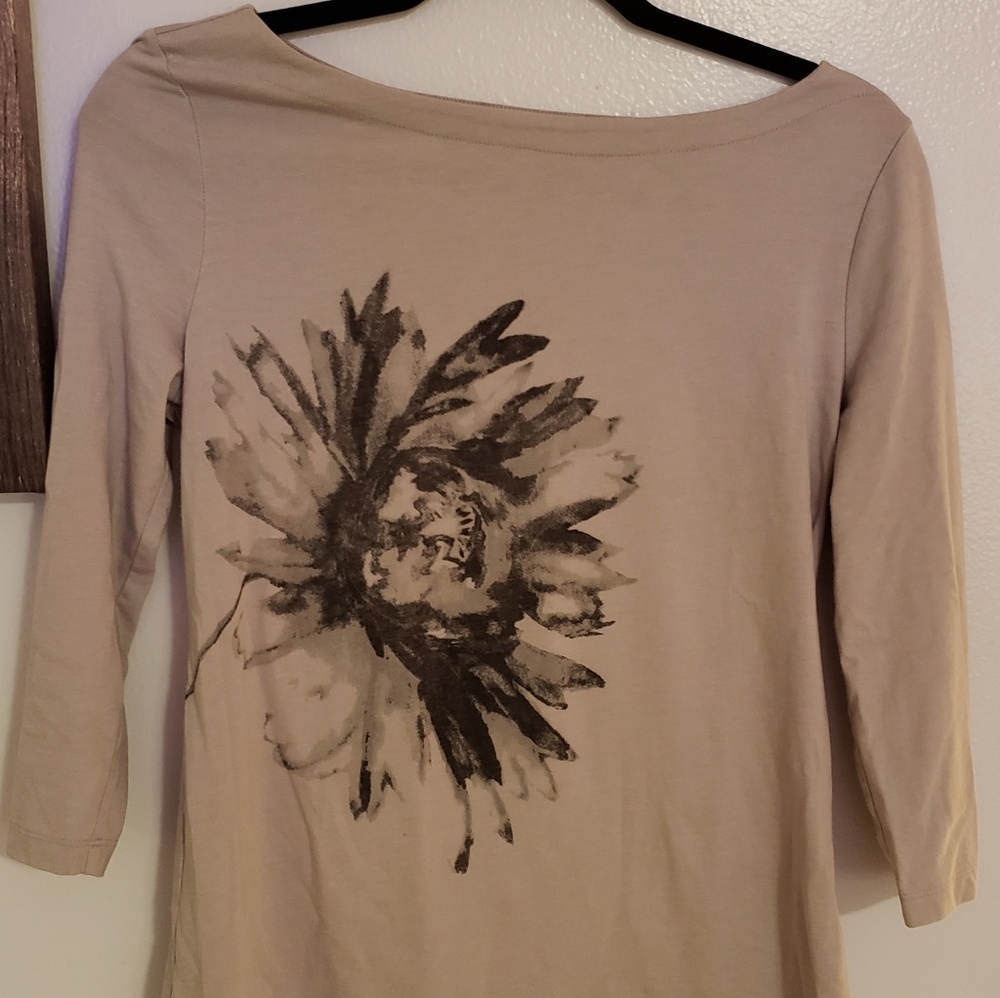 Loft tshirt